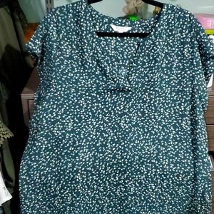Blouse poka dots